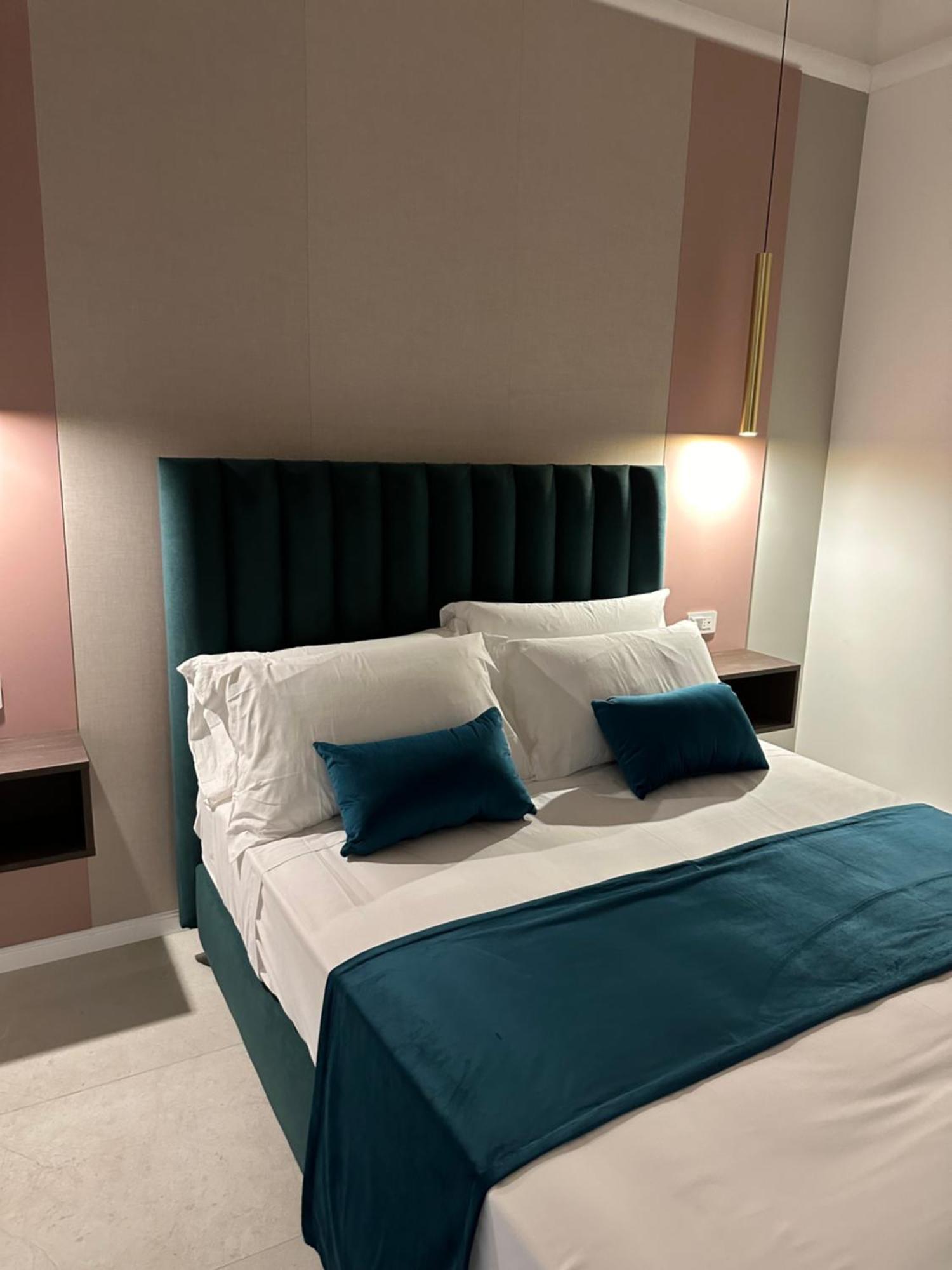 Hotiday Room Collection - Napoli Museo Suite Ngoại thất bức ảnh