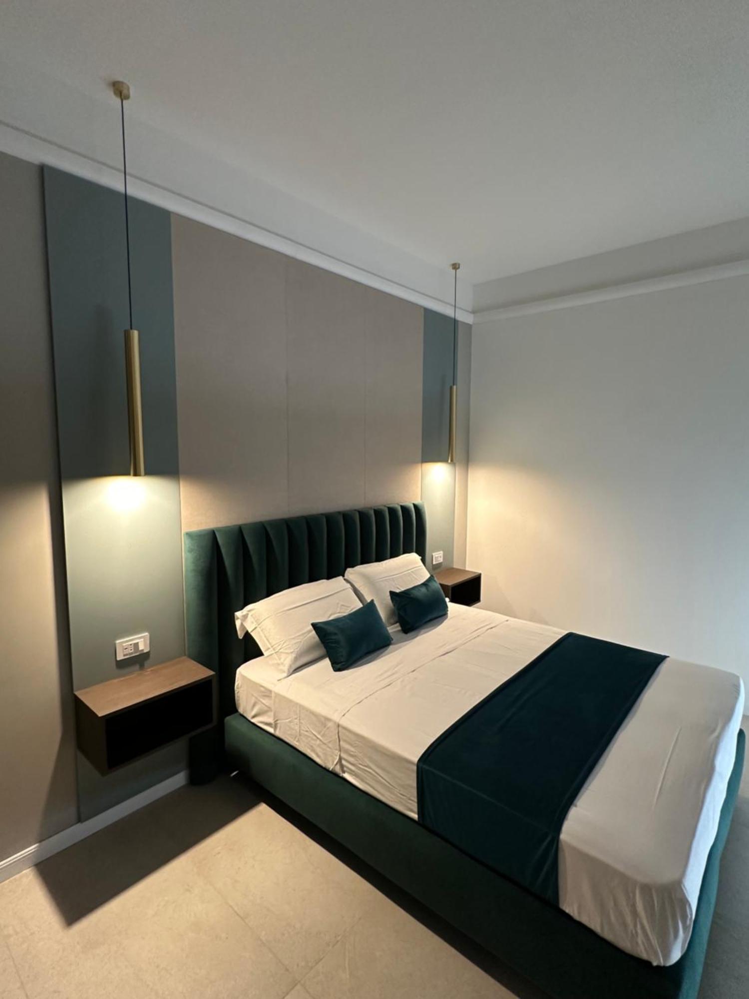 Hotiday Room Collection - Napoli Museo Suite Ngoại thất bức ảnh
