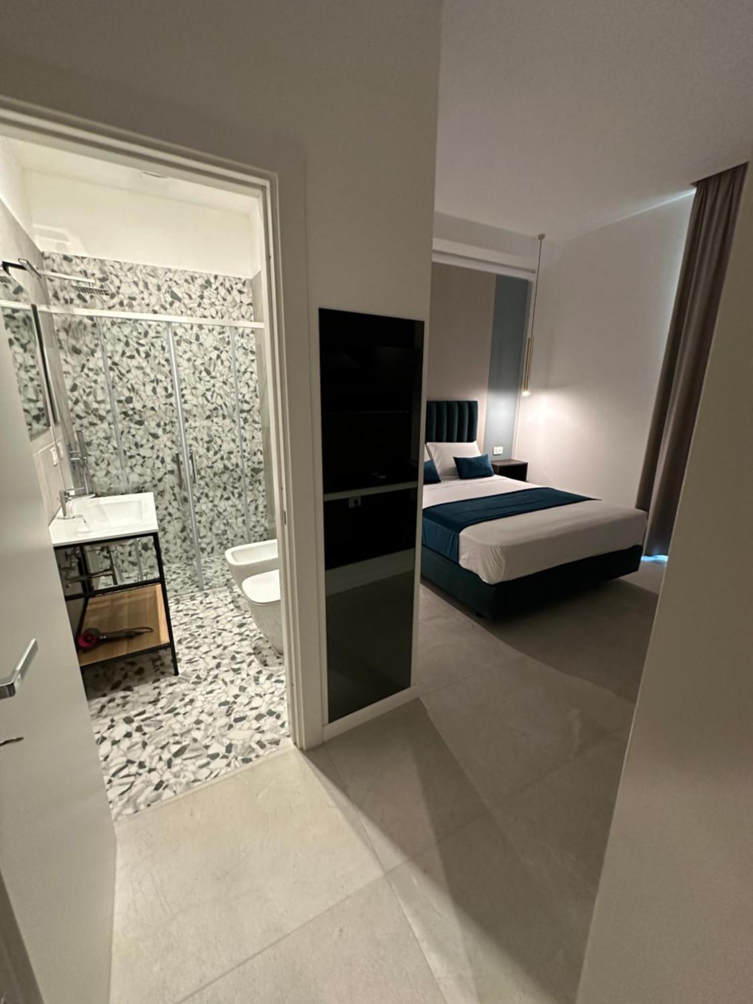 Hotiday Room Collection - Napoli Museo Suite Ngoại thất bức ảnh