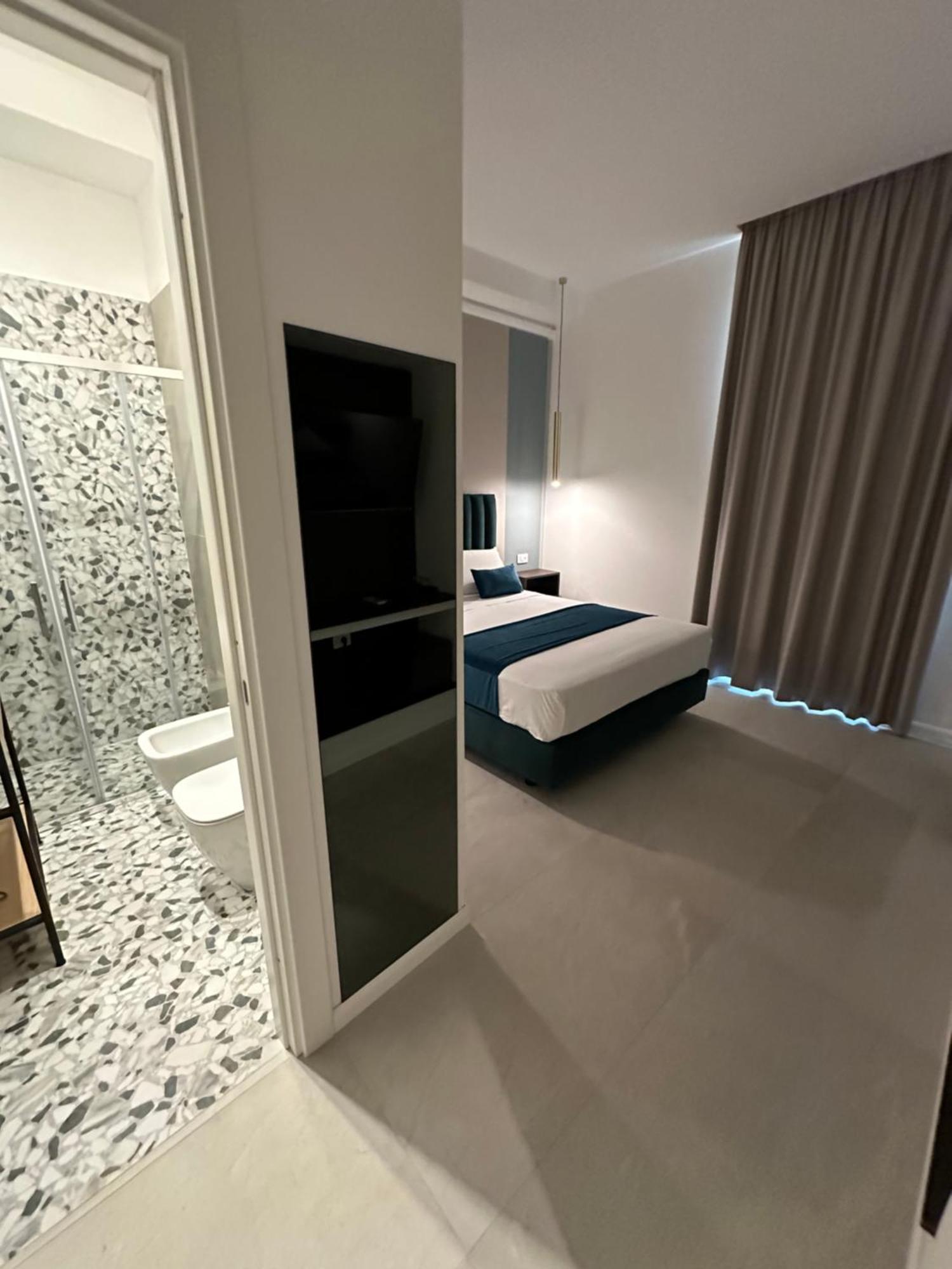 Hotiday Room Collection - Napoli Museo Suite Ngoại thất bức ảnh
