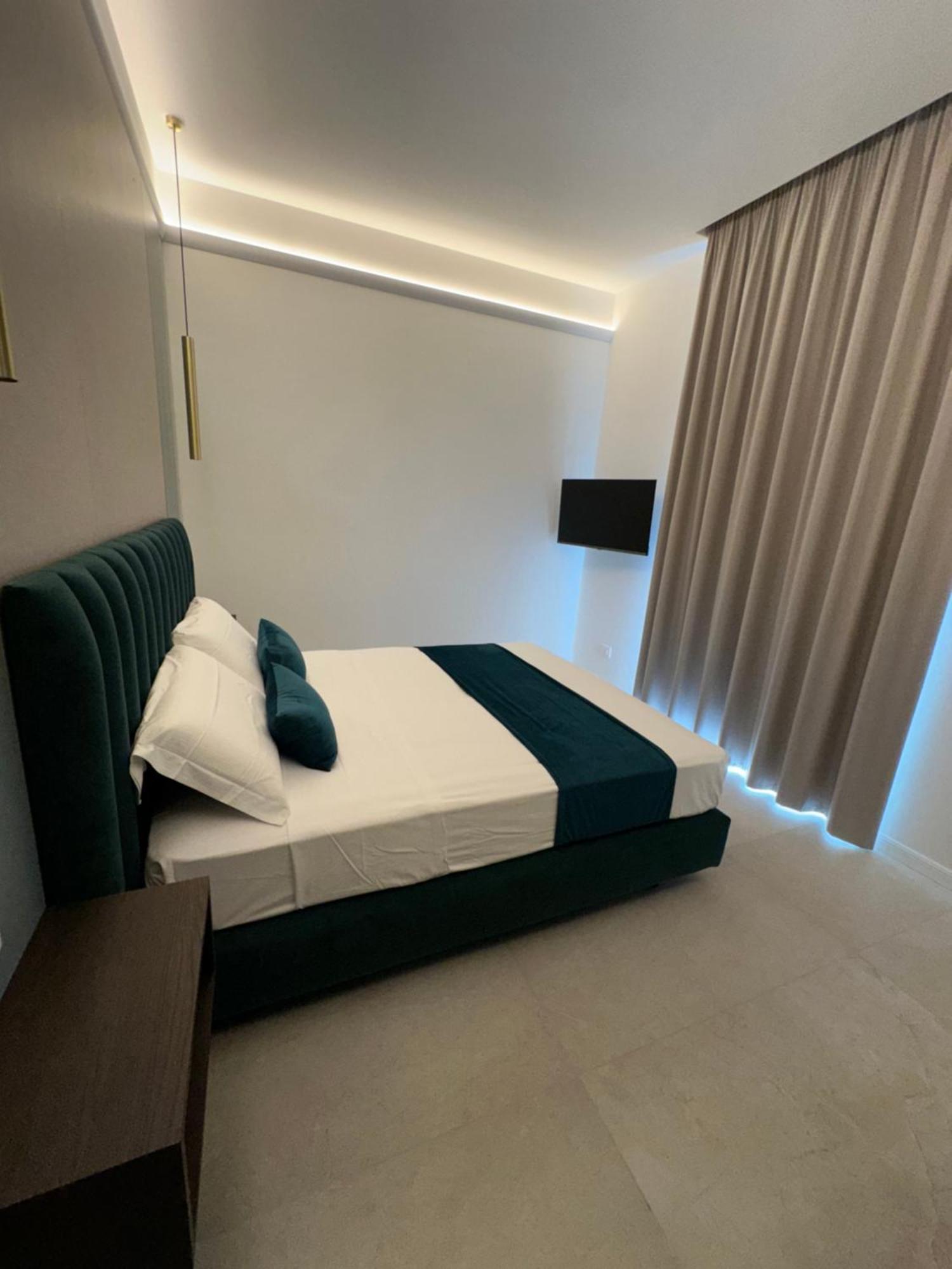 Hotiday Room Collection - Napoli Museo Suite Ngoại thất bức ảnh