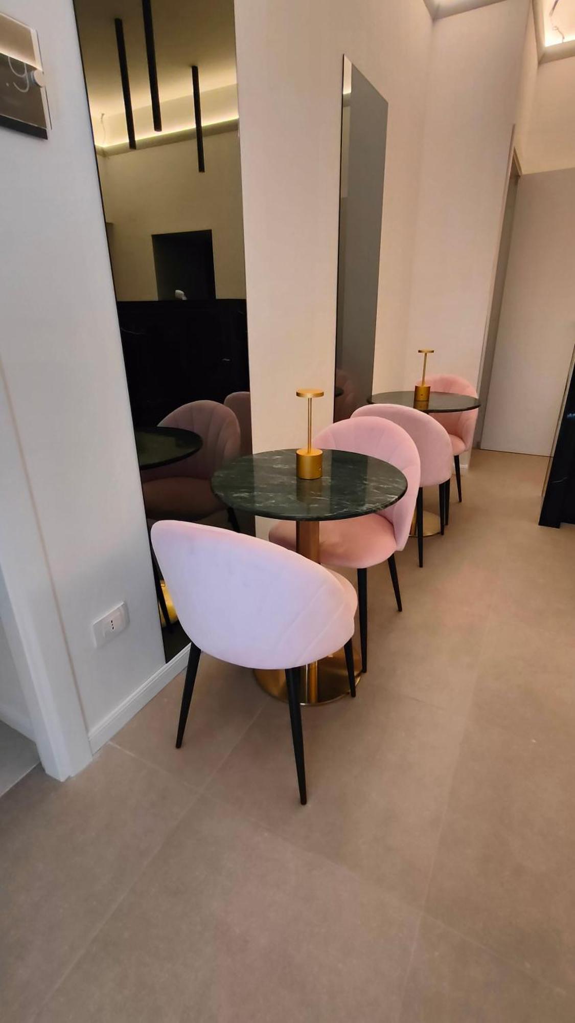 Hotiday Room Collection - Napoli Museo Suite Ngoại thất bức ảnh